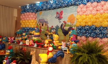 tema-galinha-pintadiha-decoracao-mesa-festa-df-2.jpg
